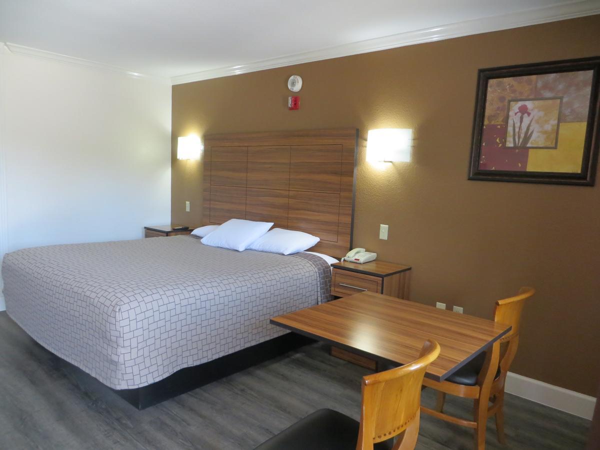 Palace Inn South Wayside Х'юстон Екстер'єр фото
